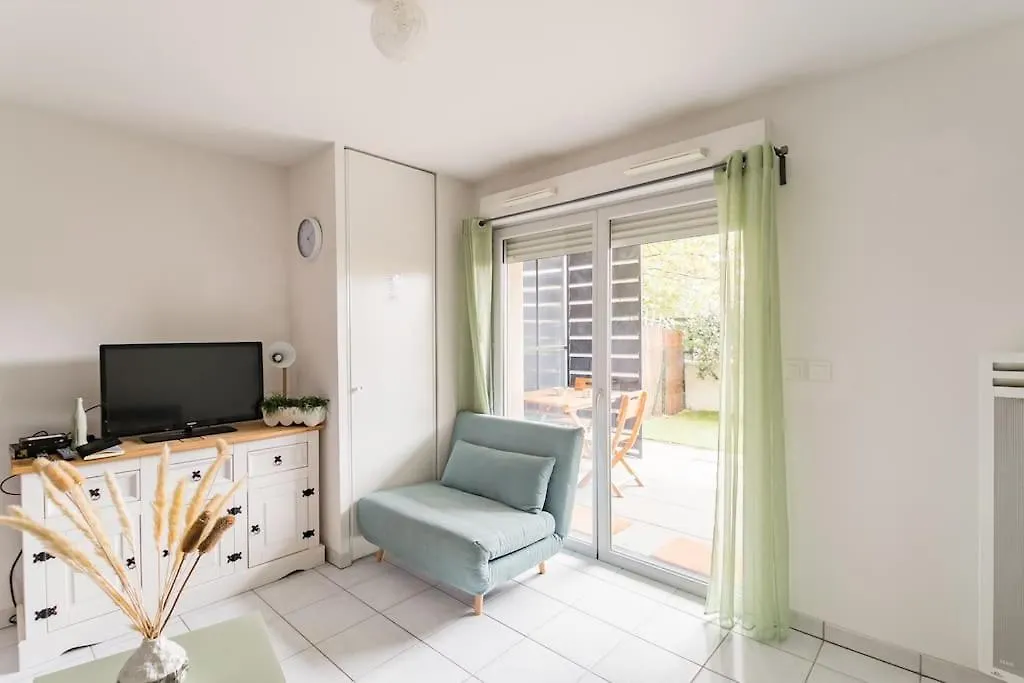 Апартаменты Grand T1 Bis Avec Jardin Expose Plein Sud Et Salle De Sport Тулуза